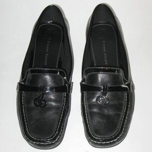 Women's Size 10 Etienne Aigner Wren Shoes